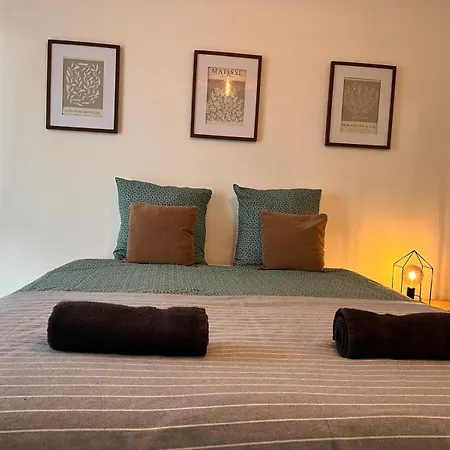 T2 Cosy Avec Terrasse & 2 Parkings Prives Apartamento