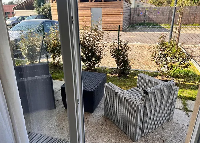 T2 Cosy Avec Terrasse & 2 Parkings Prives Lejlighed *